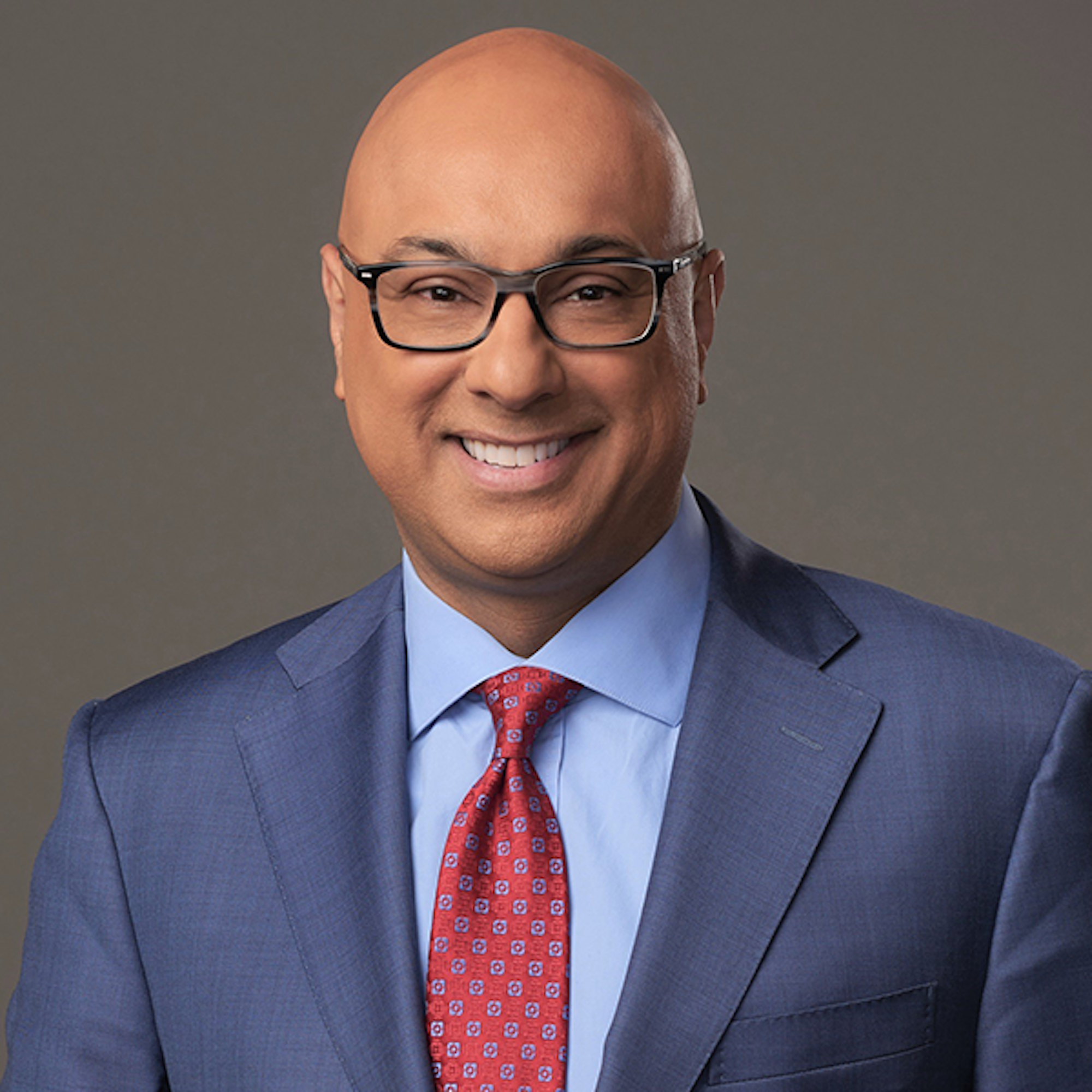 ali velshi headshot